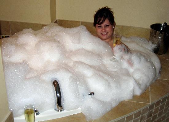 Plumper farts bubble bath long loud best adult free pic